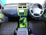 ランドクルーザープラド 3.0 TX ディーゼル 4WD 