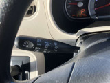 弊社の車はすべてBluetooth機能付きなのでお好きな音楽とともにドライブができちゃいます♪通勤通学も楽しくなっちゃいますね!また、わからないボタン類はお気軽にお問い合わせ下さいね♪