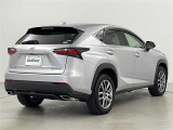 NX 200t バージョンL 4WD 本革シート