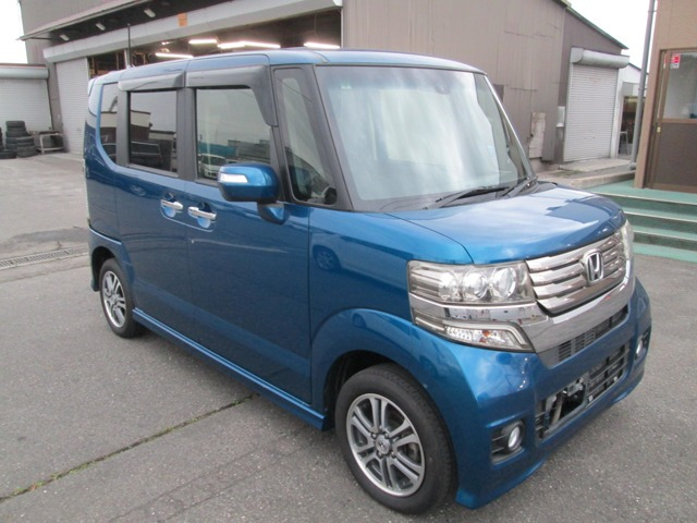 N-BOXカスタム G SSパッケージ 4WD 