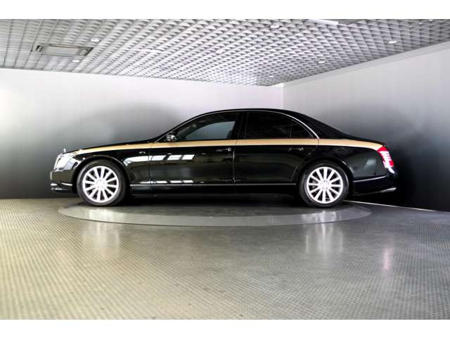 マイバッハ マイバッハ 57S の中古車詳細 (70,000km, バルチック 