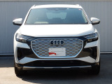 Q4 e-tron 40 Sライン 