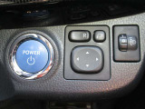 当社には、電動四輪スクーターも取扱いをしてます。歩くのが大変な方、運転免許証の更新をあきらめた方、ぜひ乗ってみて下さい。あなたの足になります。簡単運転、免許不要です。お問合せ番号は 0778-52-1246まで!