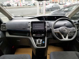 セレナ 1.2 e-POWER AUTECH 