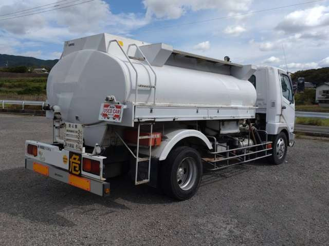 三菱ふそう ファイター タンクローリー 増トン 6トン 3層6KL