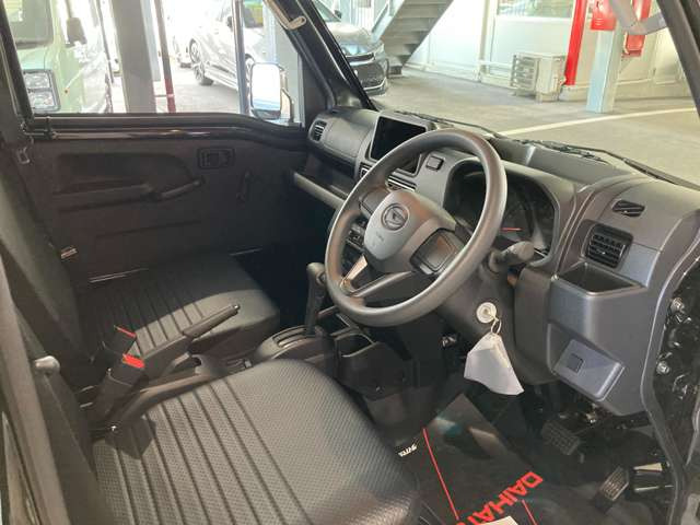 ダイハツ ハイゼットトラック スタンダード 3方開 4WD の中古車詳細