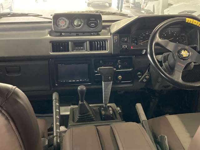 中古車 三菱 デリカスターワゴン 2.5 スーパーエクシード