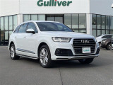 アウディ Q7