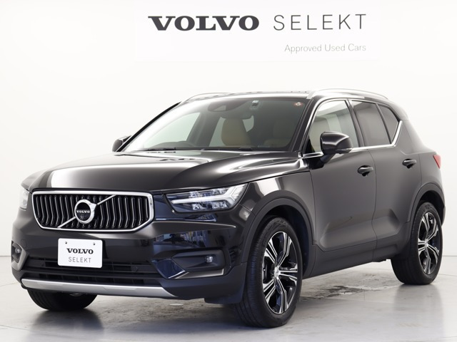 XC40 B4 AWD インスクリプション 4WD 