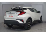 C-HR ハイブリッド 1.8 S GR スポーツ 