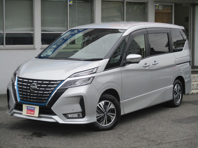 セレナ 1.2 e-POWER ハイウェイスター V 