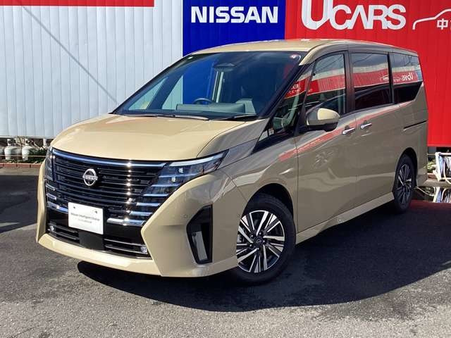 中古車 日産 セレナ 1.4 e-POWER ルキシオン の中古車詳細 (5,000km, ベージュ, 神奈川県, 416.9万円) |  中古車情報・中古車検索なら【車選びドットコム（車選び.com）】