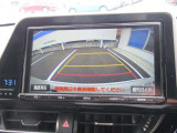 バックガイドモニターで、後方を確認しながら安心して駐車することができます。運転初心者も熟練者も必須の機能ですよ!