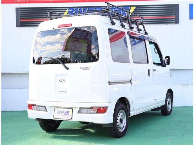 中古車 ダイハツ ハイゼットカーゴ デラックス SAIII ハイルーフ LEDナビ の中古車詳細 (76,000km, ホワイト, 神奈川県, 83万円) | 中古車情報・中古車検索なら【車選びドットコム(車選び.com)】 中古車 ダイハツ ハイゼットカーゴ デラックス SAIII ハイルーフ LEDナビ の中古車詳細 (76,000km, ホワイト, 神奈川県, 83万円) | 中古車情報・中古車検索なら【車選びドットコム(車選び.com)】