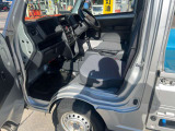 大事な人を乗せることが多い助手席です!安全運転を心がけましょう。