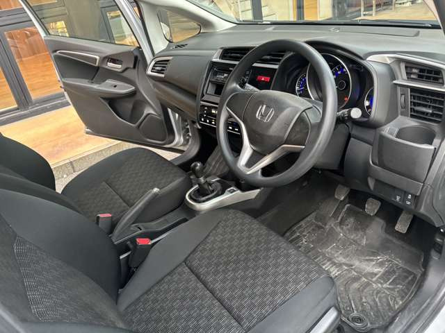 フィット GK3 ステアリングギアボックス 13G Fパッケージ SHOWA,NSK  