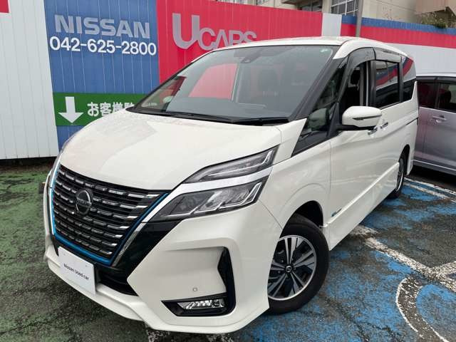 セレナ 1.2 e-POWER ハイウェイスター V 