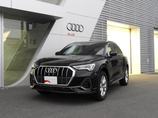 Q3  35 TFSI Sライン