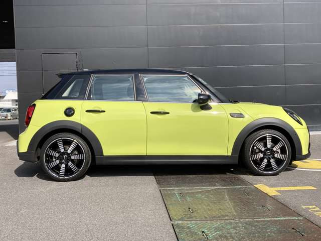 正規 BMW MINI ミニ クーパー の中古車詳細 (6,000km, ゼスティ コレクション