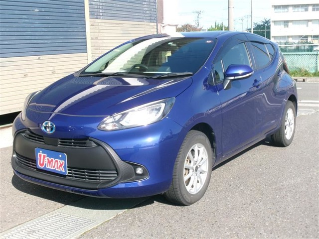 アクア 1.5 X E-Four 4WD 