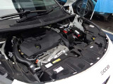 直噴1.6Lエンジン。タイミングチェーン駆動式でベルト交換コストはかかりません。