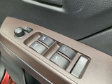 ☆クルマ買ったらエンジンオイル無料のテクノオートリアルです。納車時より走行距離4000キロ又は6ヶ月に一回のペースでご来店していただければ、エンジンオイル交換が無料です!工賃・オイル代金が0円!