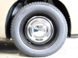 足元はDEAN クロスカントリー×TOYOタイヤ CELSIUS 185/65/15!