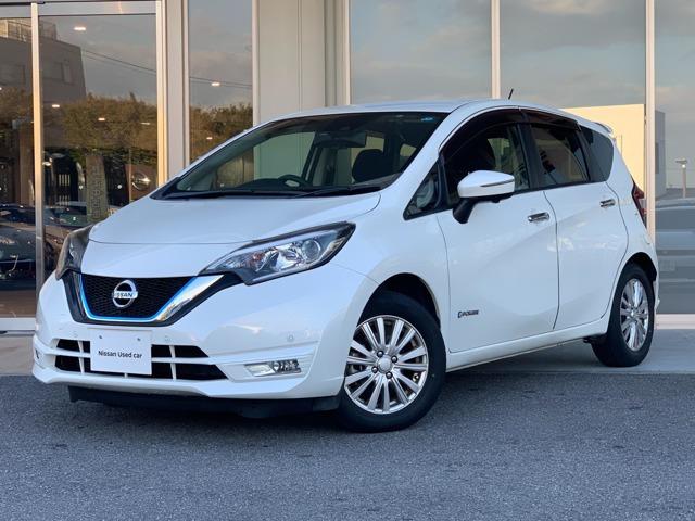 中古車 日産 ノート 1.2 e-POWER X の中古車詳細 (31,000km, ブリリアントホワイトパール, 奈良県, 119.8万円) |  中古車情報・中古車検索なら【車選びドットコム（車選び.com）】