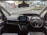セレナ 1.2 e-POWER ハイウェイスター V 