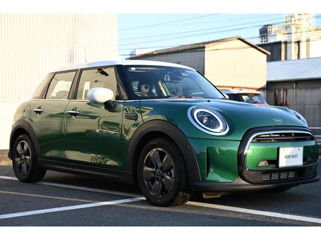 中古車 BMW MINI ミニ クーパー の中古車詳細 (7,000km, ブリテッシュレーシンググリーン, 岡山県, 330万円) | 中古車情報・中古車検索なら【車選びドットコム(車選び.com)】 中古車 BMW MINI ミニ クーパー の中古車詳細 (7,000km, ブリテッシュレーシンググリーン, 岡山県, 330万円) | 中古車情報・中古車検索なら【車選びドットコム(車選び.com)】