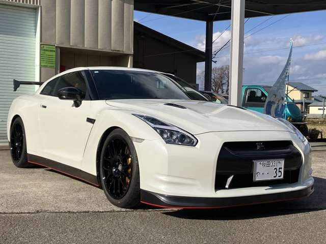 中古車 日産 GT-R 3.8 ブラックエディション 4WD の中古車詳細 中古車 日産 GT-R 3.8 ブラックエディション 4WD の中古車詳細