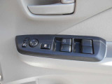 運転席ドア操作部