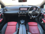 CLAクラス CLA200d AMGライン Sブレーク 本革シート サンルーフ