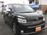 ヴォクシー 2.0 ZS 煌 4WD 