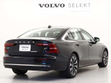 VOLVO SELEKT 天白店にて展示中!TEL:052-808-0070まで