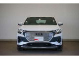 Q4 e-tron 40 Sライン 
