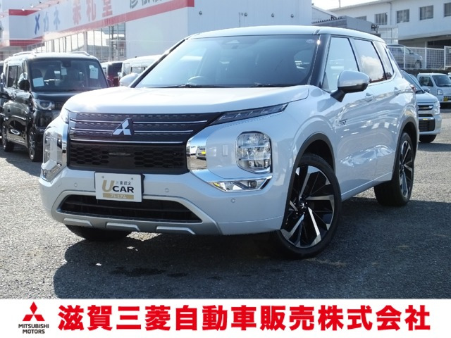 アウトランダー PHEV 2.4 P 4WD 