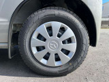 145/80R12スチールホイール+フルホイールキャップ
