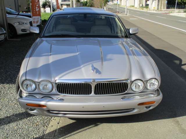 中古車 ジャガー XJ XJ エグゼクティブ 3.2-V8 最終モデル 禁煙車 の 