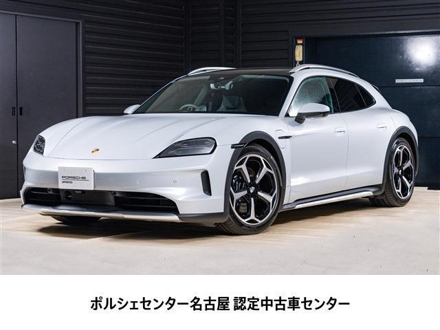 タイカンクロスツーリスモ 4 4+1シート 4WD 
