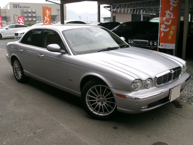 XJ XJ 3.0 エグゼクティブ バックカメラー