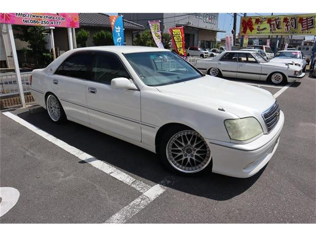 トヨタ クラウン 3.0 ロイヤルサルーンG エアロ ローダウン