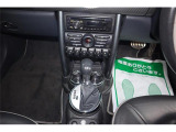 購入の仕方は・手付金を10%ご入金頂いた方に(売約済み!)となります。残りは納車までです。ローンもできますし、カードも使えます!ローン不安な方は店長に是非ご相談下さい。誠意を持って相談に乗ります!