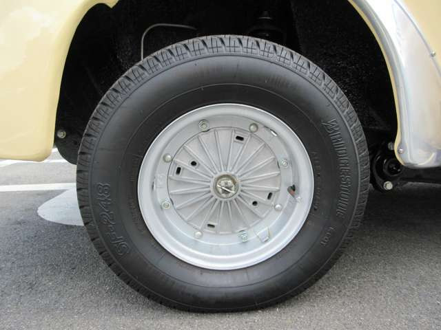 スバル 360 スーパーデラックス ベージュ全塗装済 レストア済 の