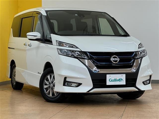 セレナ 1.2 e-POWER ハイウェイスター 