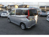 トール 1.0 X 4WD 