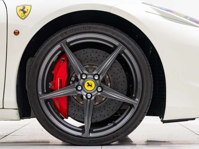 フェラーリ 458イタリア F1 DCT 正規ディーラー車赤革シートヒーター