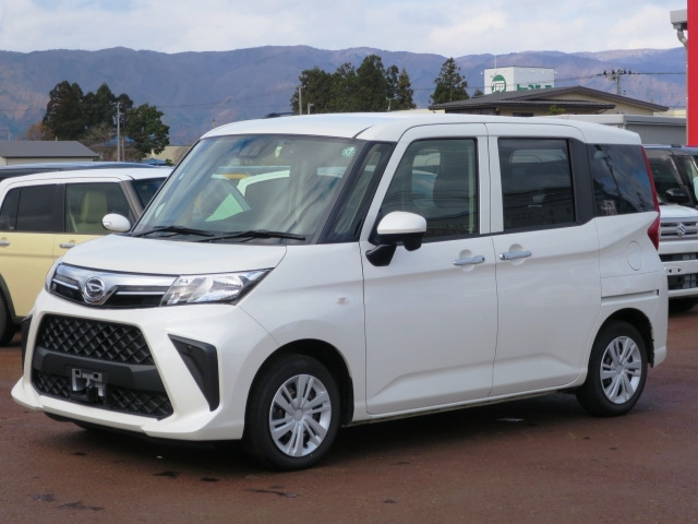 トール 1.0 X 4WD 