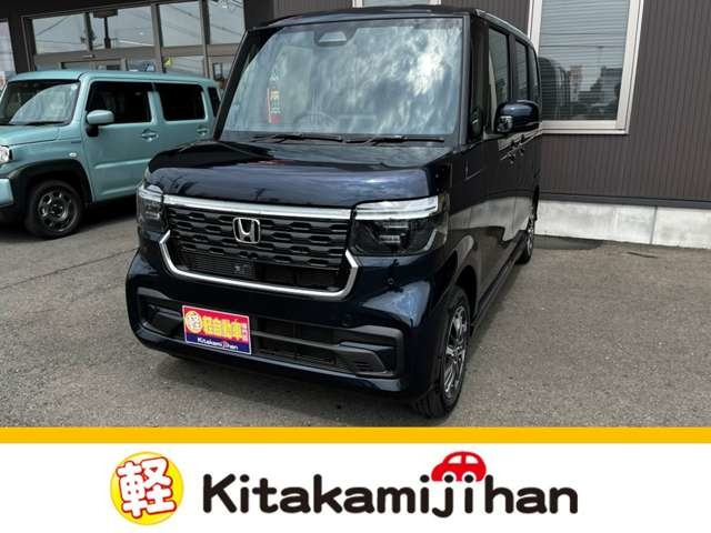 N-BOXカスタム  カスタム 660 4WD