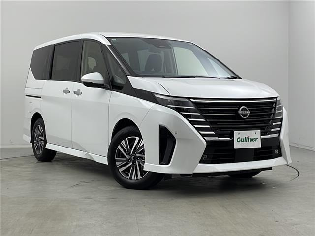 セレナ 1.4 e-POWER ハイウェイスター V 修復歴無し